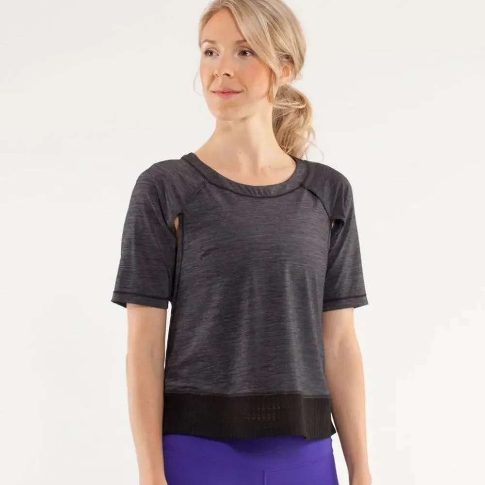 RARE Lululemon Sun Runner Short Sleeve Black 6